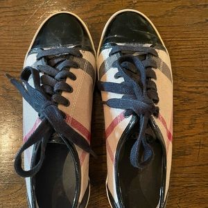 Burberry sneakers